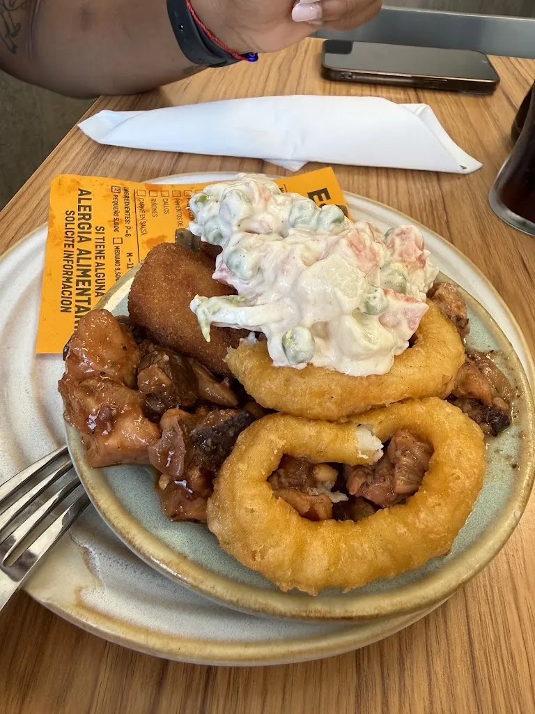 Restaurant Rotlet_Es Molinar_slider_image_3