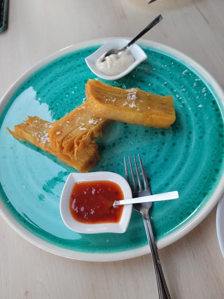 Jimmy deMayo_LA KATA_Es Molinar_review