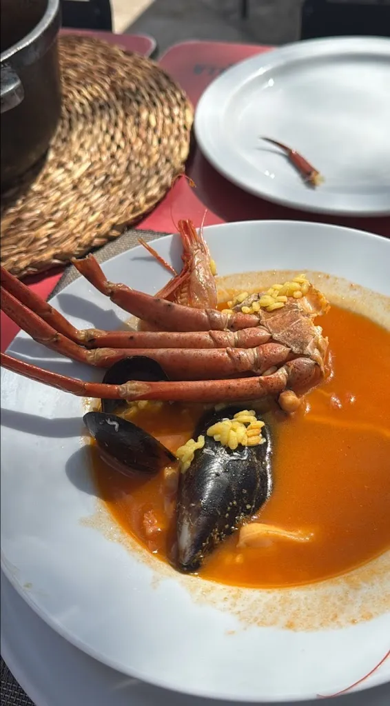 Aleksandra Orin_Can Tito_Es Molinar_review