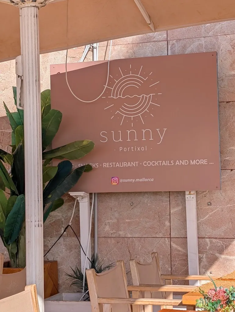 Vladimiros Kyriakidis_Sunny Restaurant Portixol_Es Molinar_review