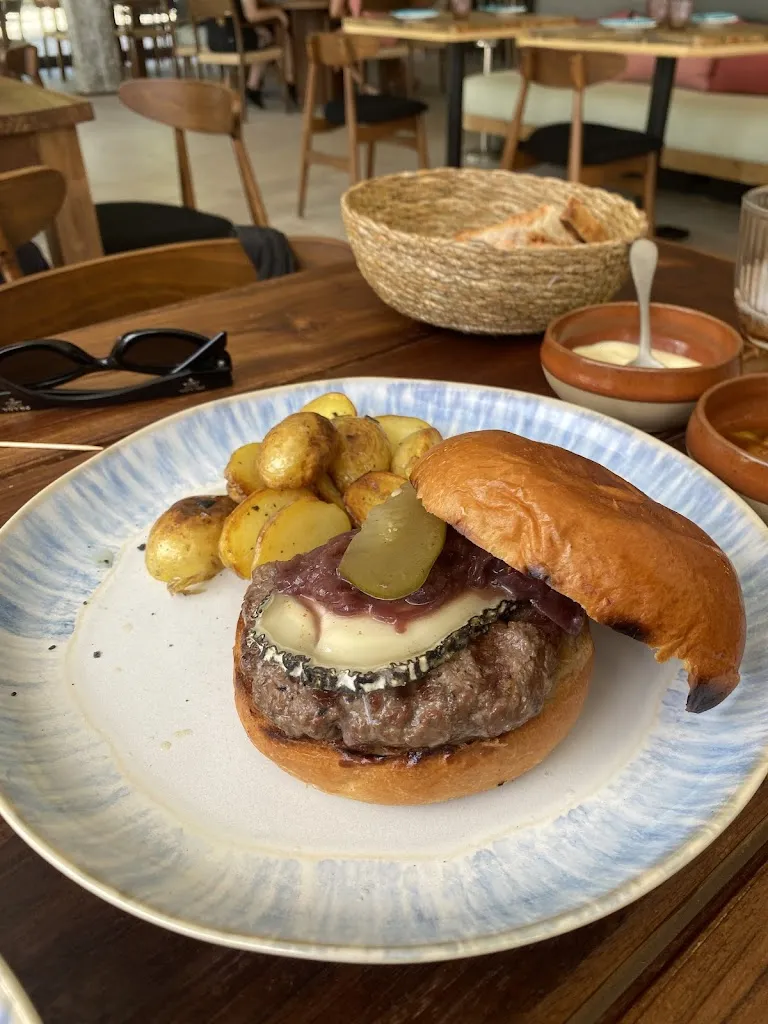 Menu_Irens Restaurante_Es Molinar_image_6