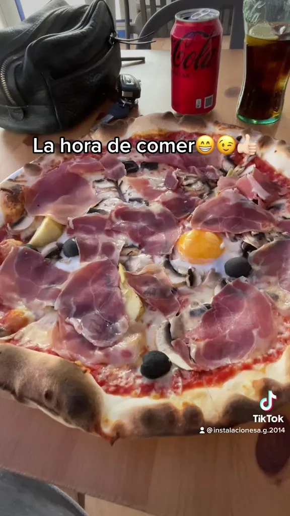 Piadina E Vino_Es Molinar_slider_image_2