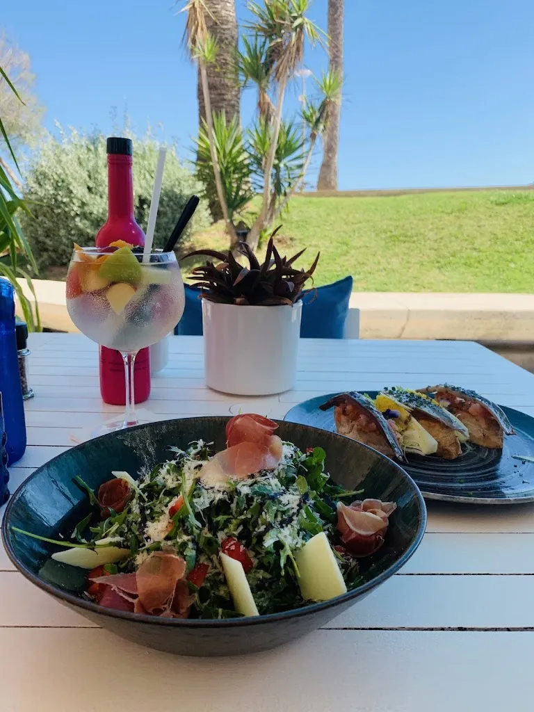 Natalia O_El Molino Mediterraneo_Es Molinar_review