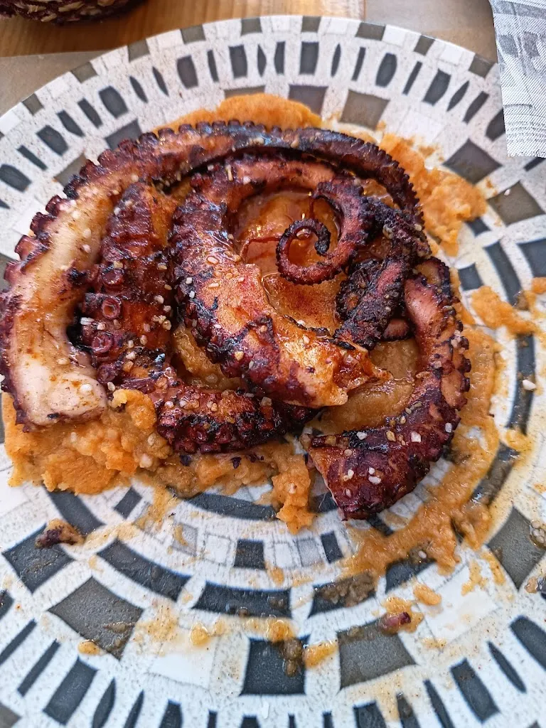 Tristam Trondheim_Restaurante O Colmado d’Arou_Camariñas_review