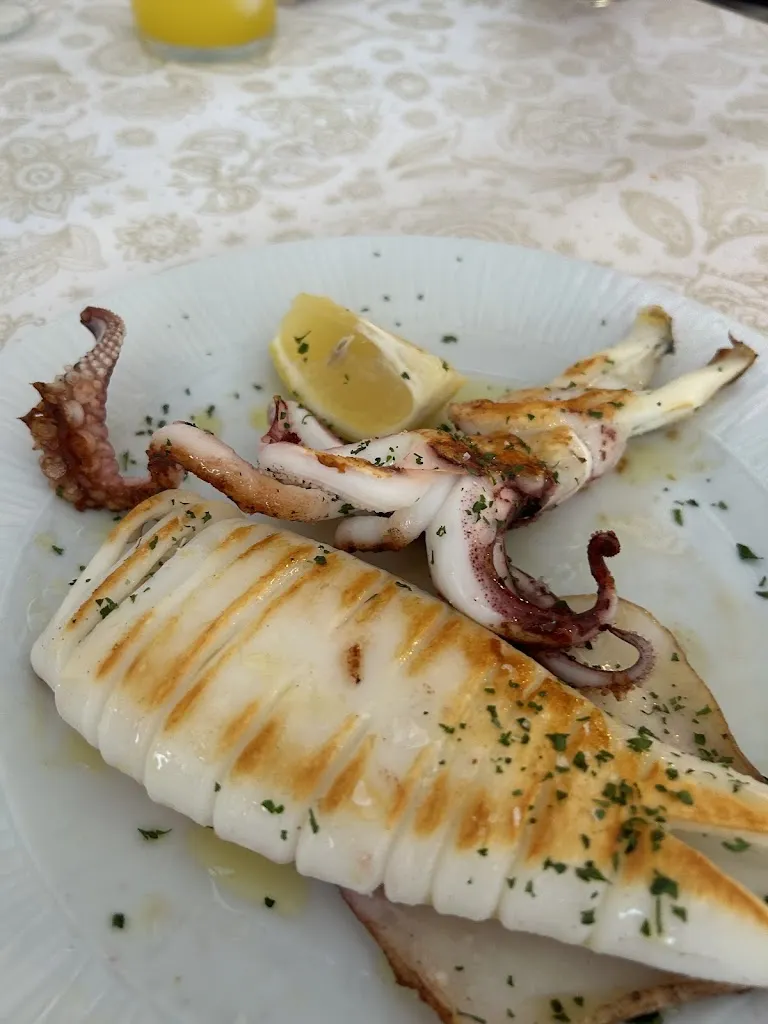 Karen Finnieston_Restaurant 