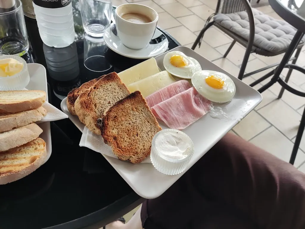 Menu_Más Fresco Pan Y Café_Es Molinar_image_5