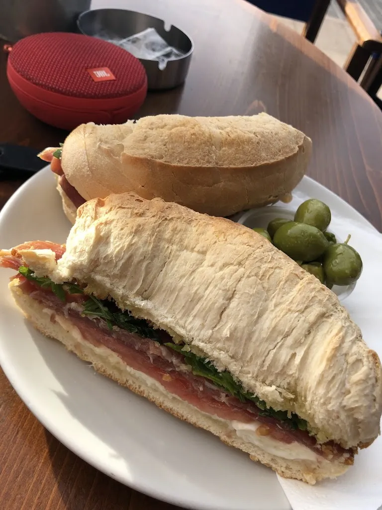 Lukáš Václavík_YAM PORTIXOL_Es Molinar_review