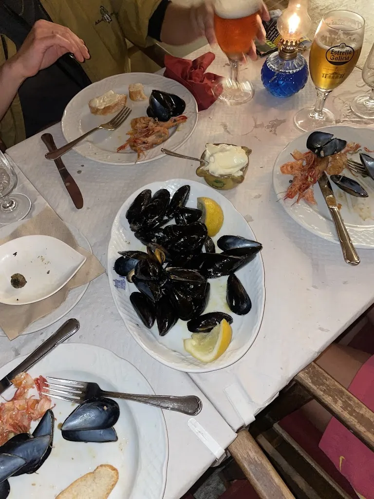 Lili Huston-Herterich_Rías Baixas Restaurant_Ferreries_review