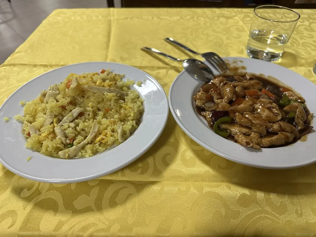 Restaurante Asiático_Ferreries_slider_image_3