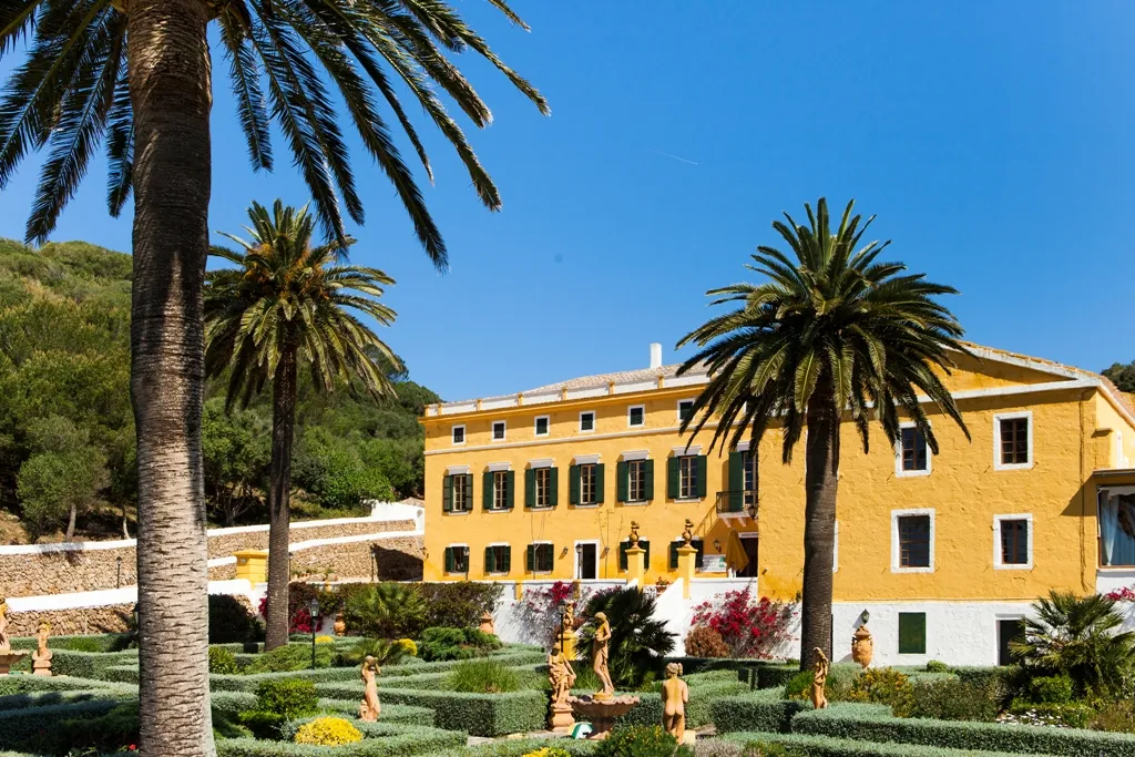 Binissuès_Ferreries_slider_image_1