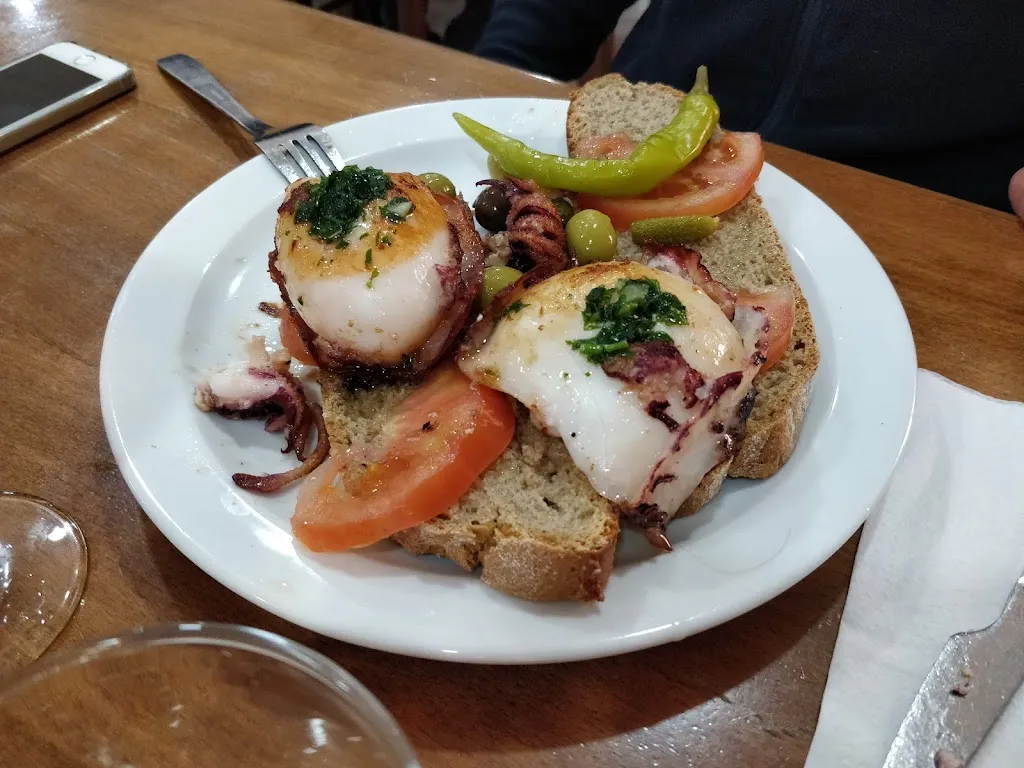 Robert Nilsson_Café Can Putxet_Lloret de Vistalegre_review