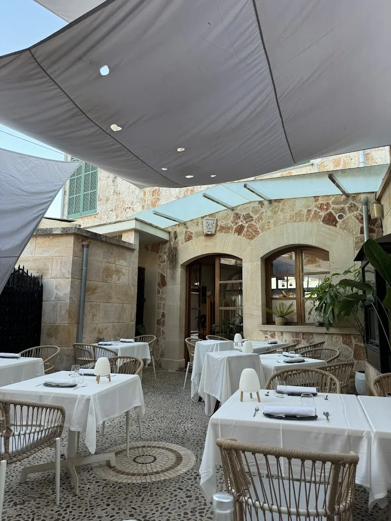 Reinhard Hochrieser_DAICA restaurant & turisme d'interior_Llubí_review