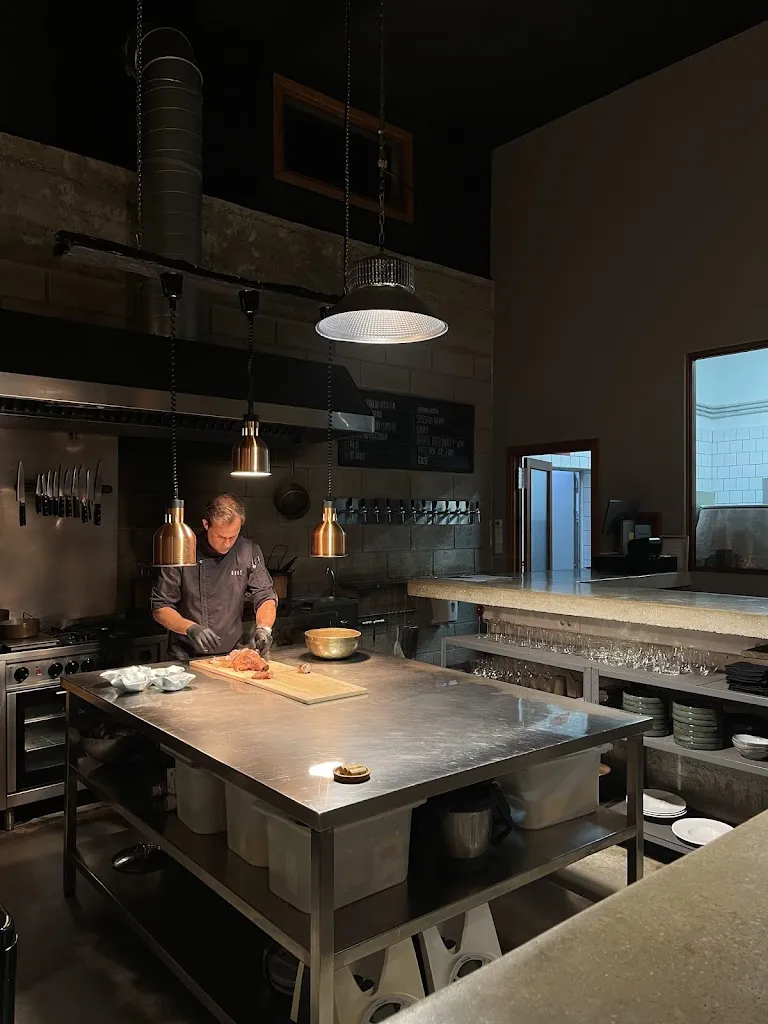 Brut restaurant_Llubí_slider_image_3