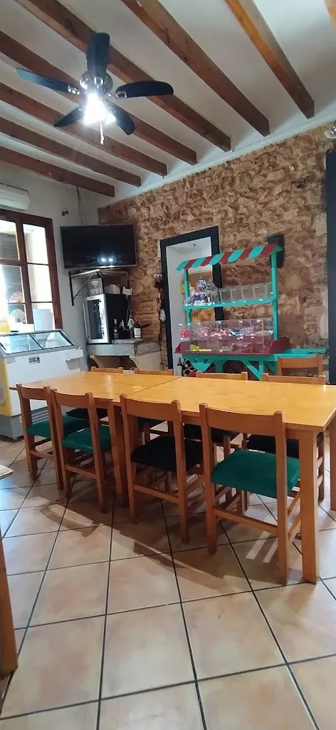 Pablo A. Pérez_S'Espipellada_Llubí_review