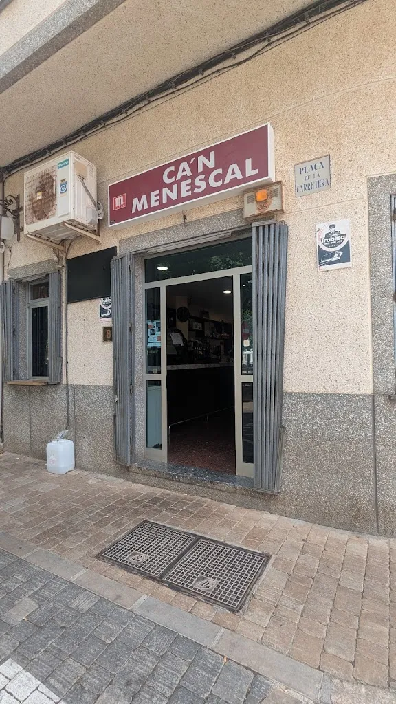 Can Menescal restaurant in Llubí