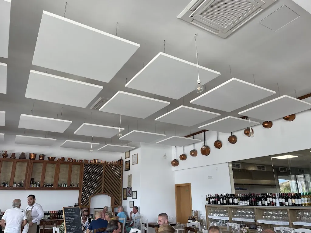 Yana Mihaleva_Can Amer_Lloseta_review