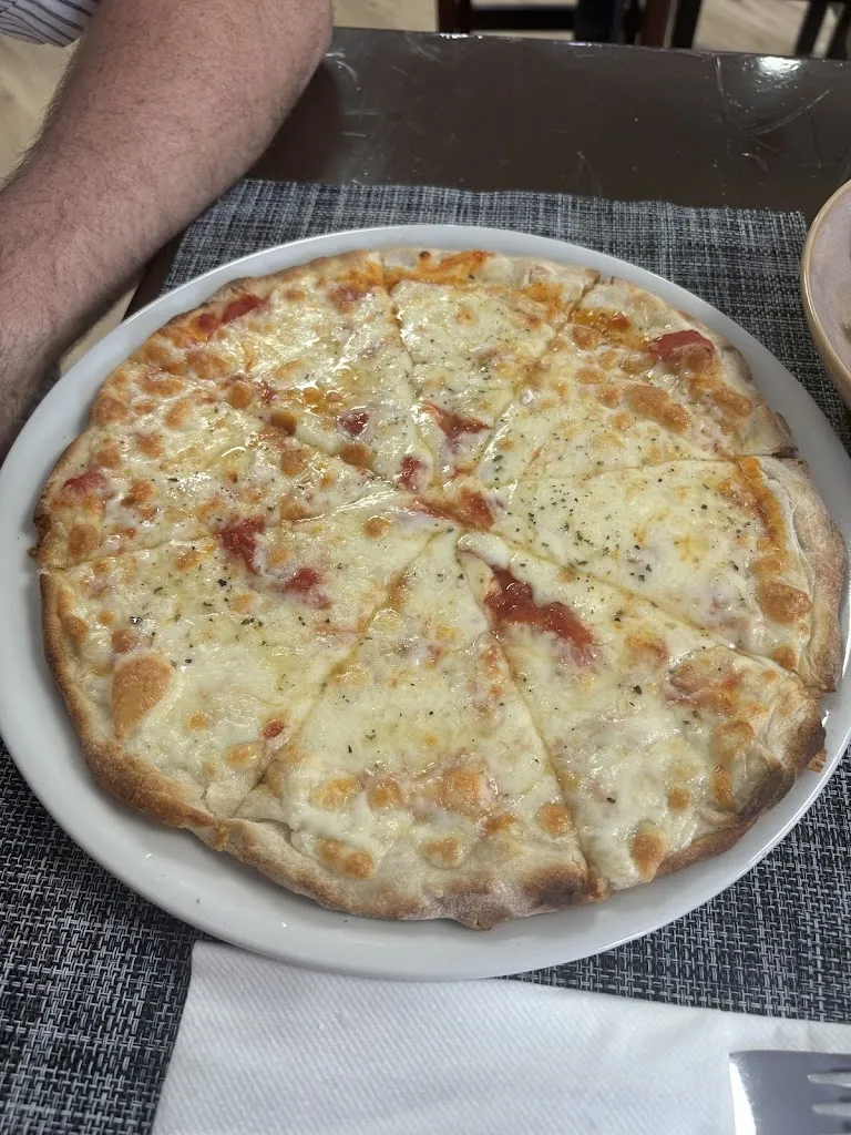 Megan Oliver_Bar Belin_Lloseta_review