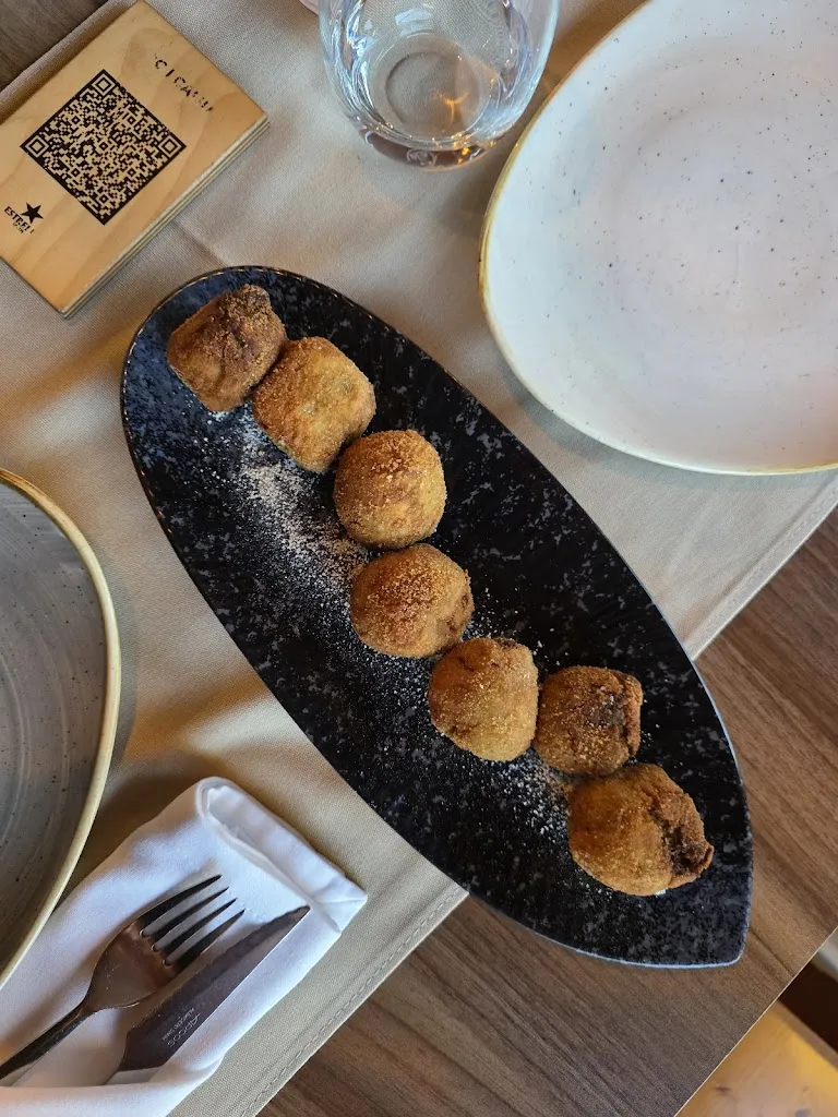 Max Muench _Restaurant Asador Foc i Caliu_Lloseta_review