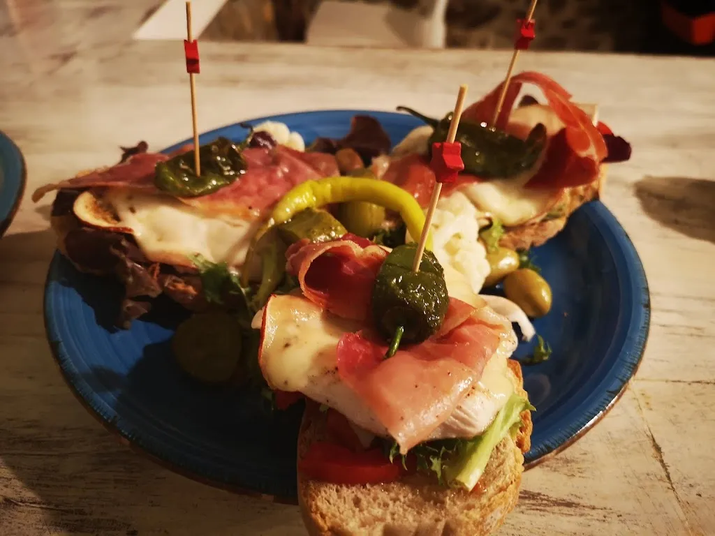 Menu_PIZZERIA FORN DE LA VALL Y DESAYUNOS_Mancor de la Vall_image_6