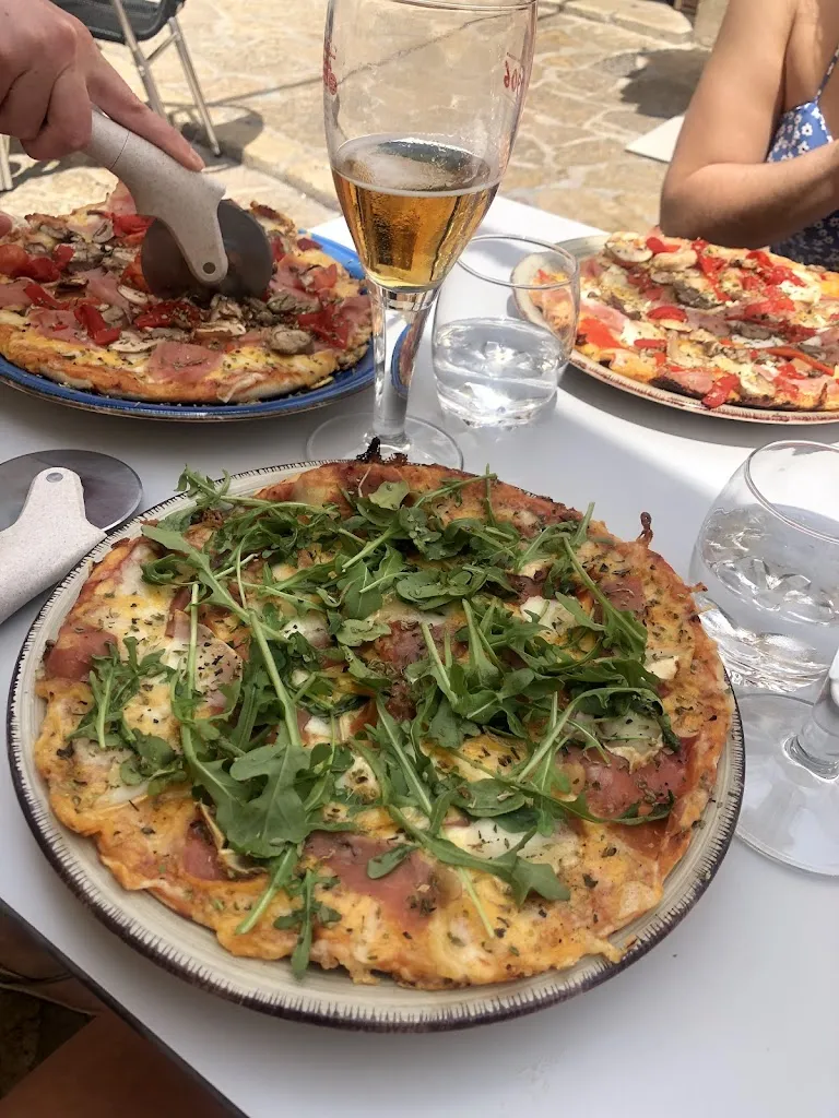 Blandine_PIZZERIA FORN DE LA VALL Y DESAYUNOS_Mancor de la Vall_review