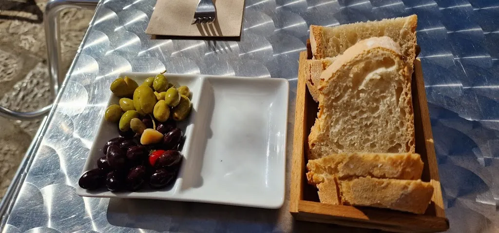 Francisco García Cabrera_Bar Ca´n Bernat_Mancor de la Vall_review