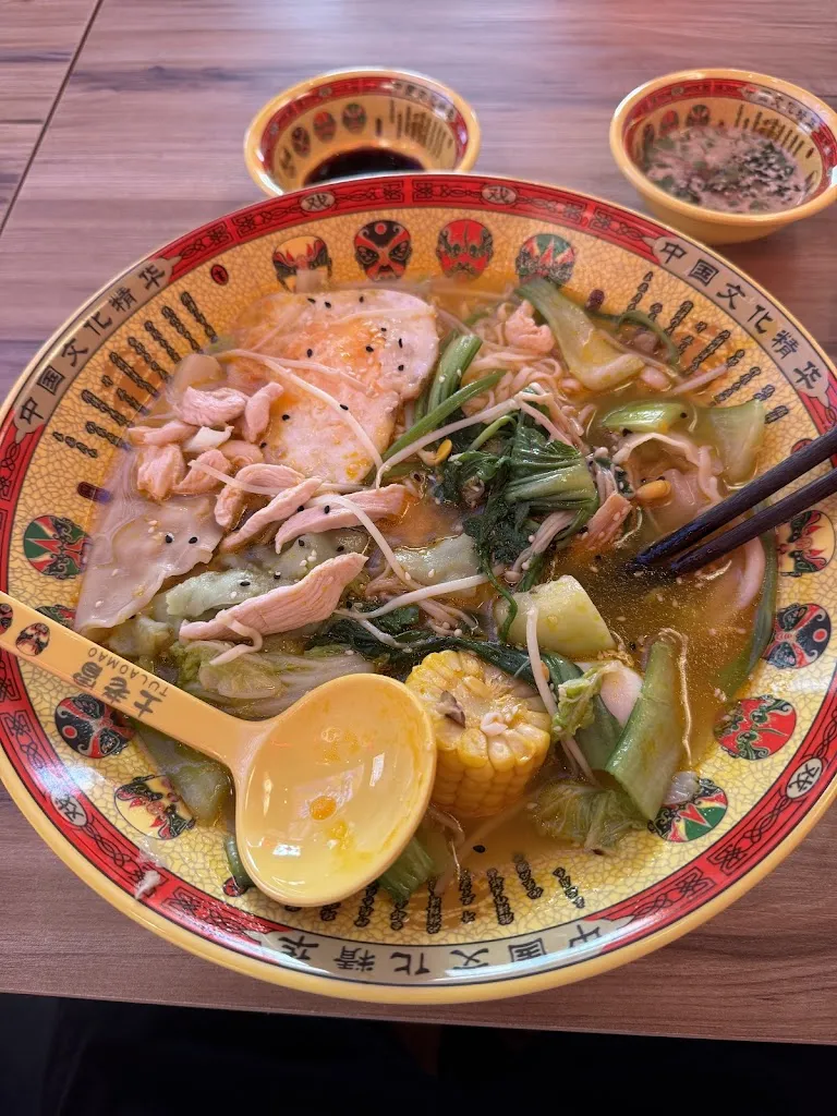 Bao Huy Lam_TU LAO MAO_Maó_review