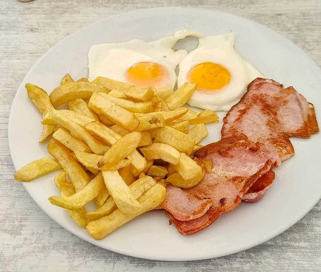 Lord Trevor Wright_Tom Brown's_Magaluf_review