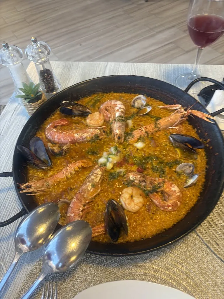 Ruth Cowderoy_Restaurante El Mundo_Magaluf_review
