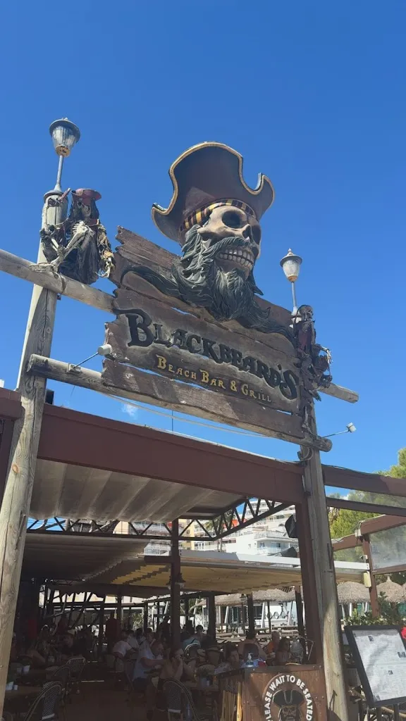 Jenny Atherton_Blackbeard´s Beach Bar & Grill_Magaluf_review