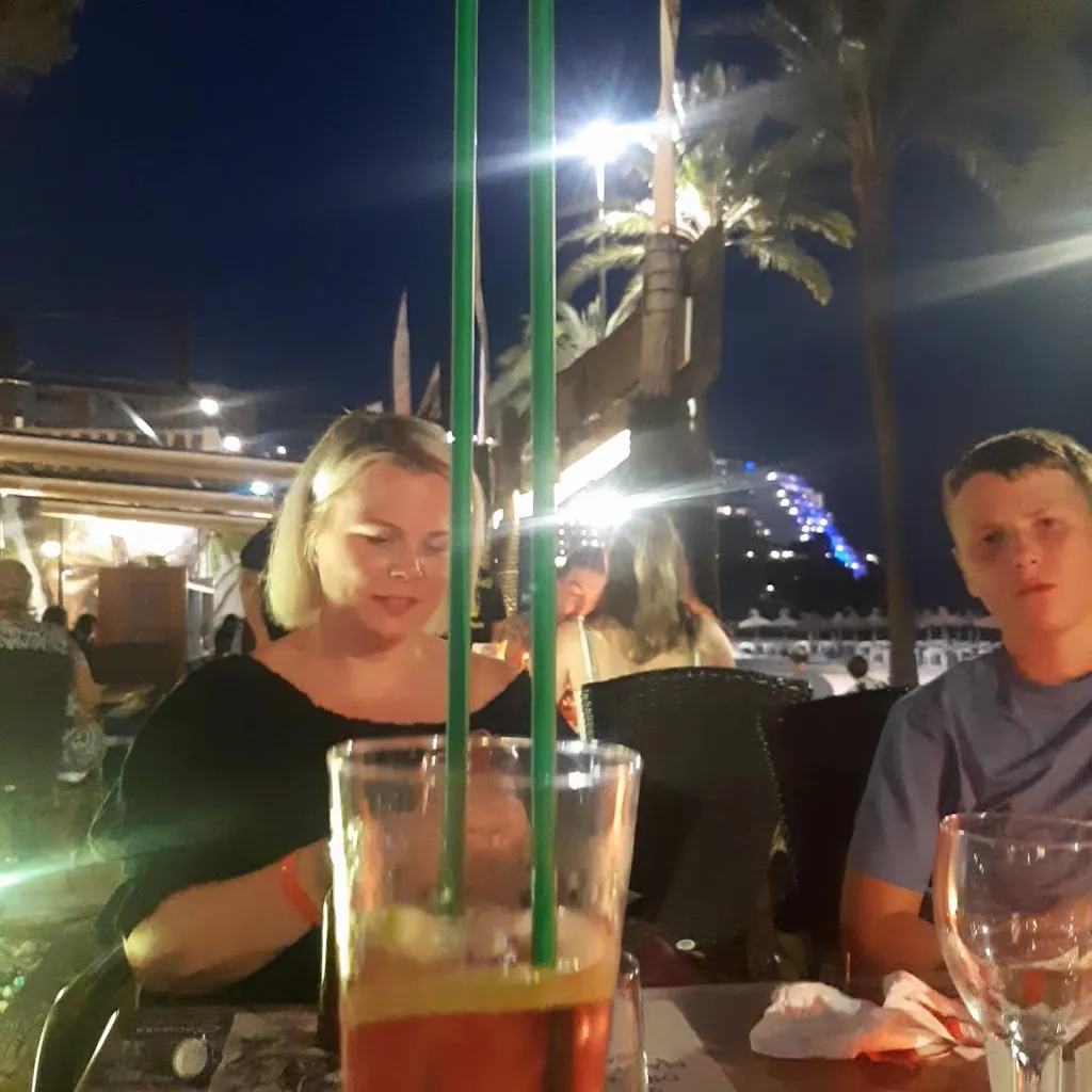 Robinson Crusoes_Magaluf_slider_image_2