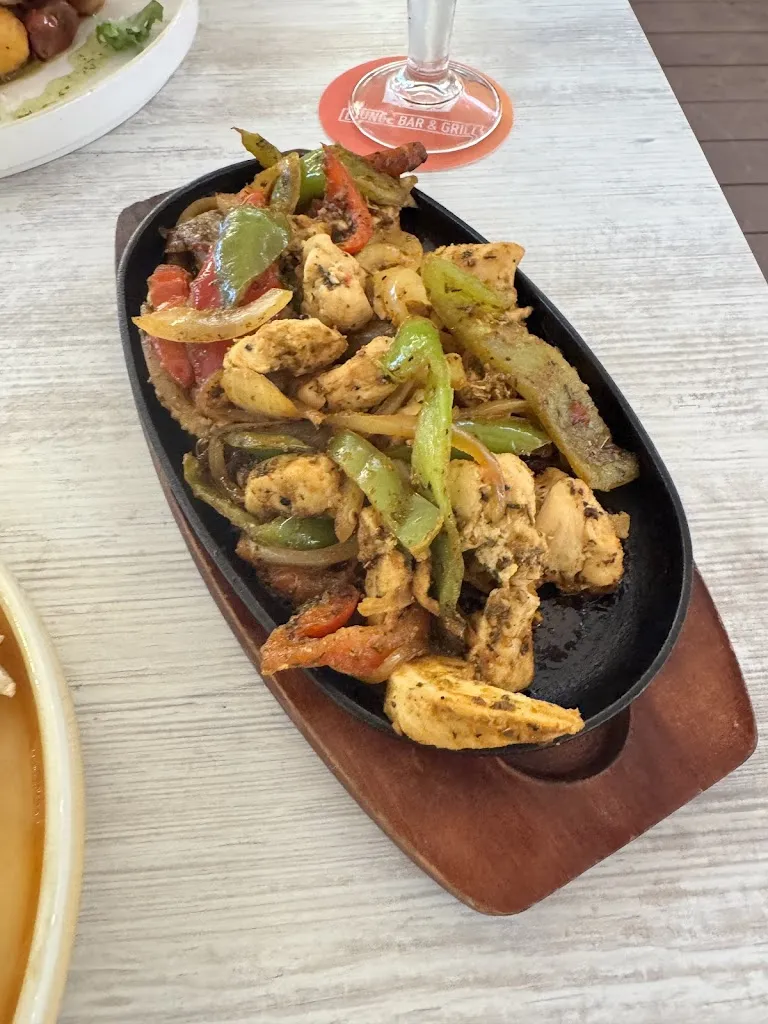 Zen Lounge Bar and Grill_Magaluf_slider_image_3