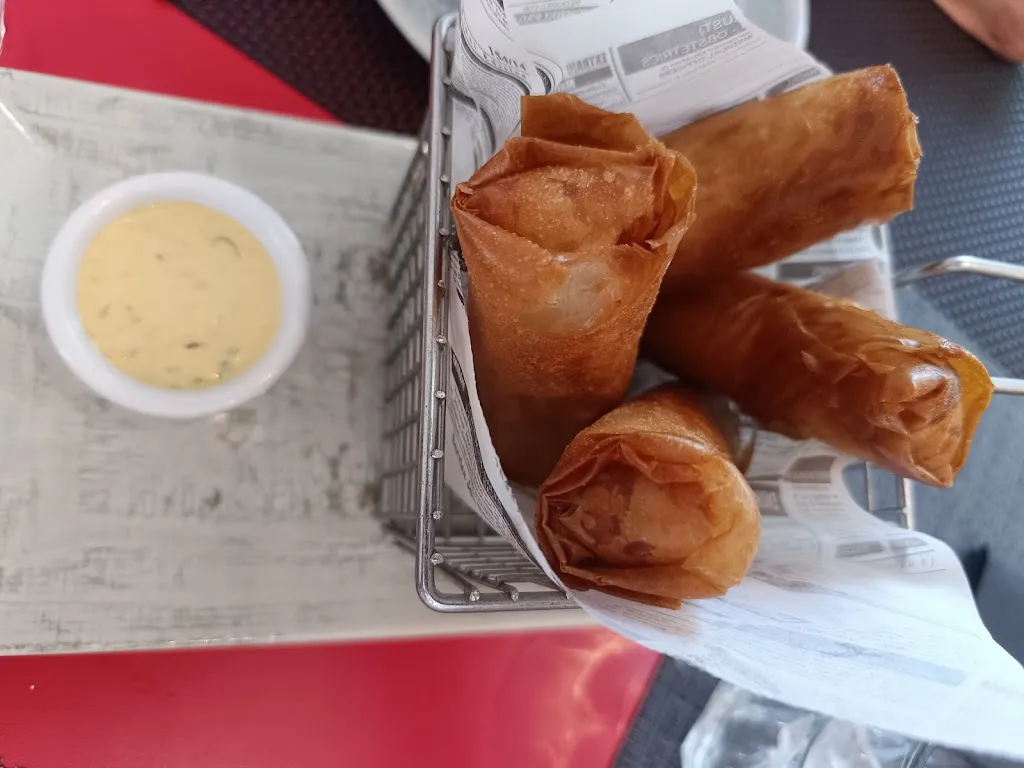 Luna Lunera_Paradero Perú_Cariño_review