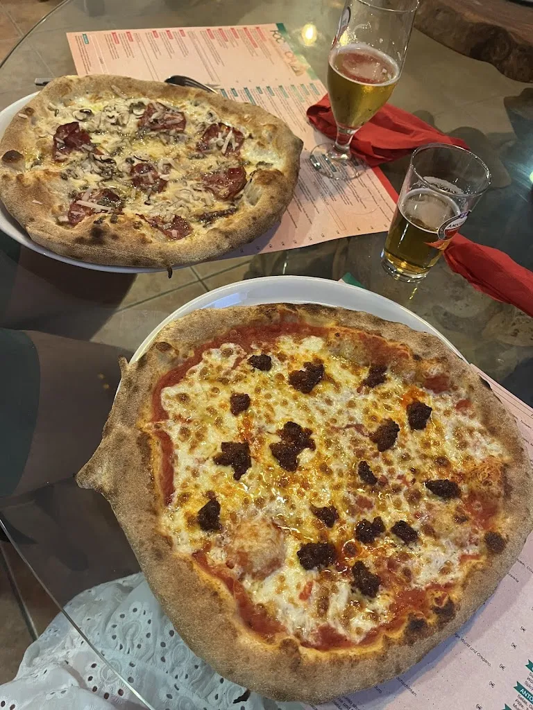 Diana Bobrukiewicz_Pizzeria 