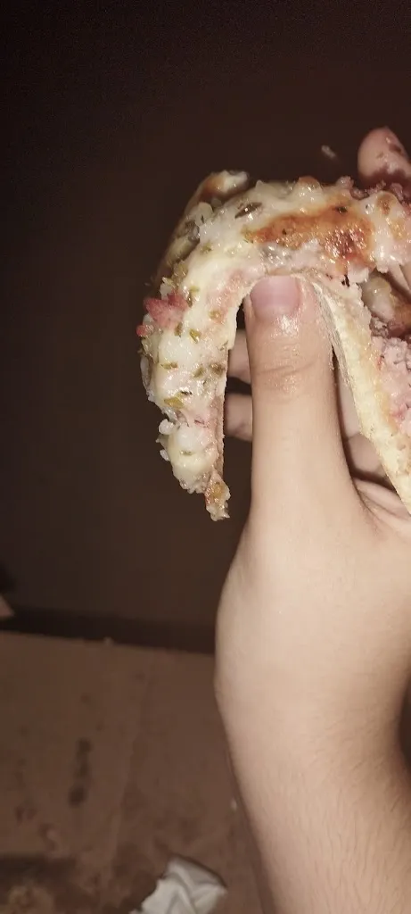 Menu_Pizzeria La Fontana Cox_Cox_image_6