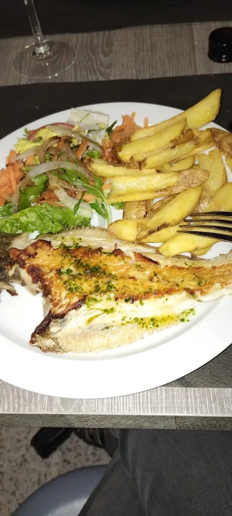 QS1 C_Sa Plaça_Migjorn Gran Es_review