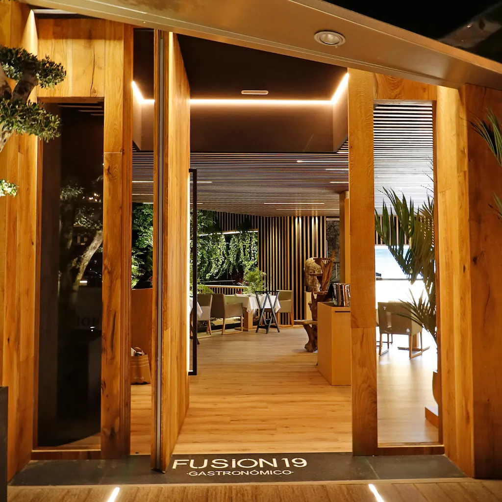 Fusion19 Restaurant restaurant in Muro