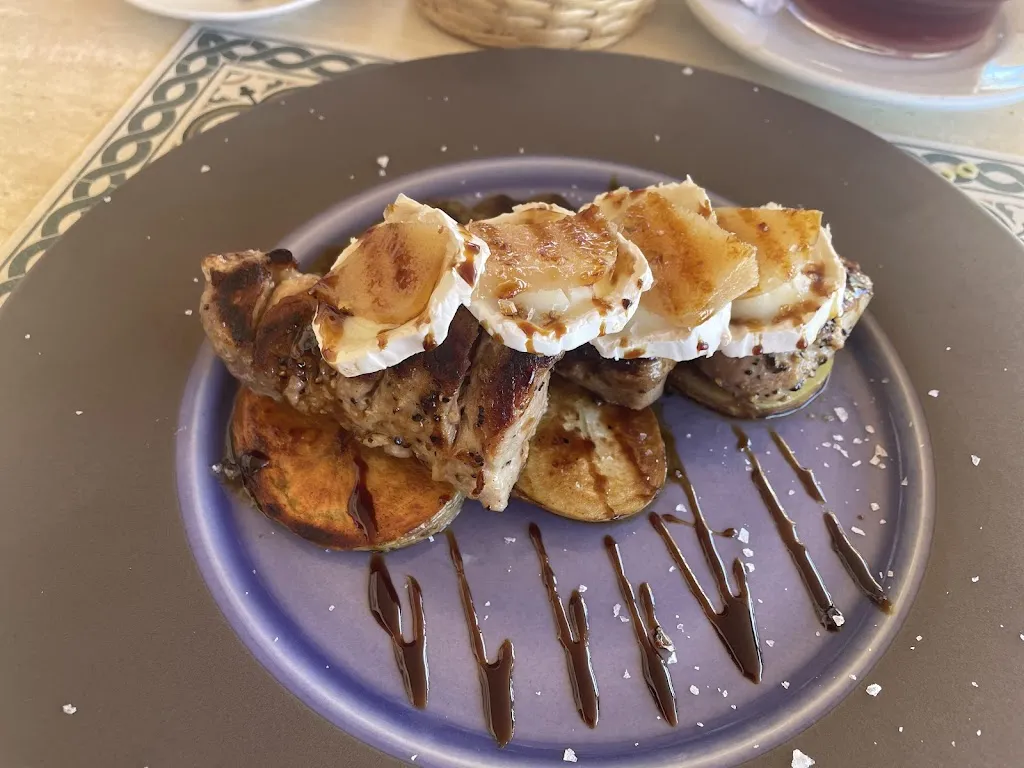 Volodymyr Sotnikov_Restaurant S'Arco-Iris_Muro_review