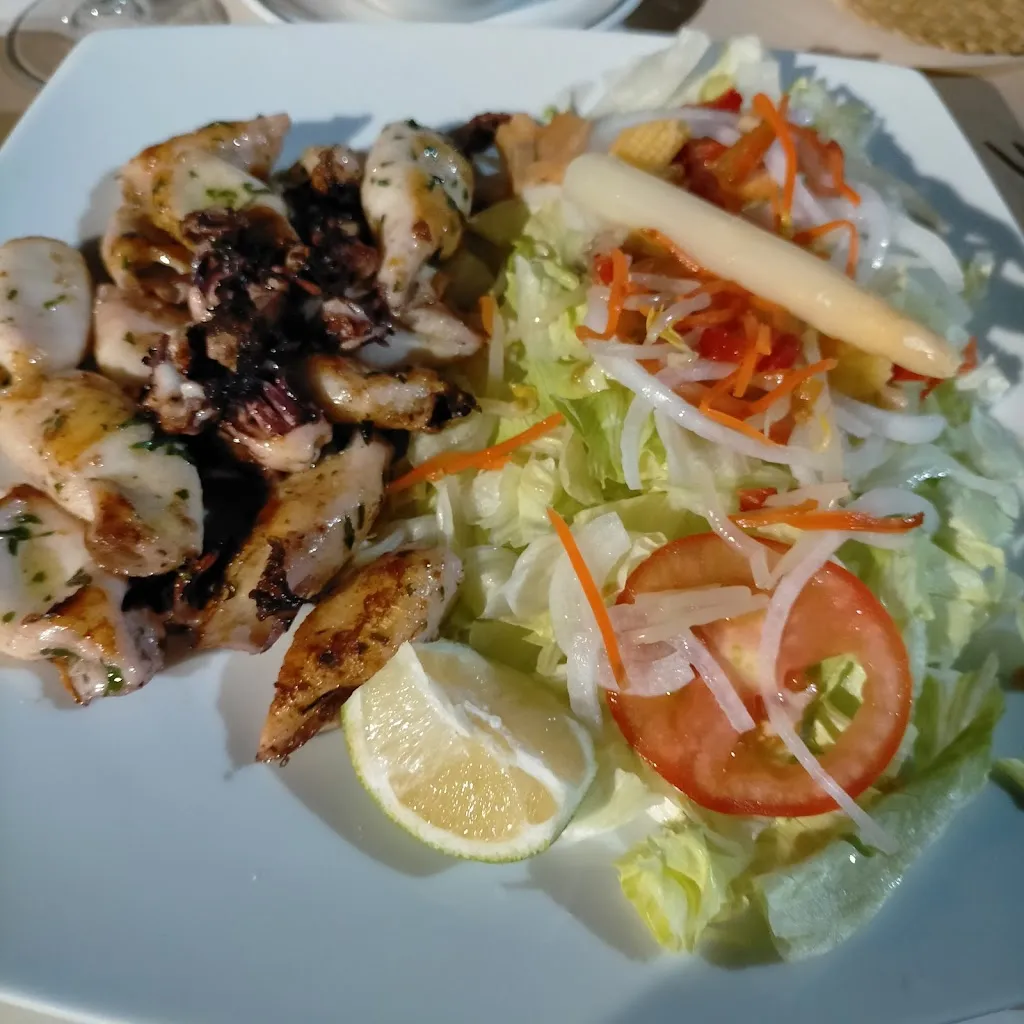 Bar Sami_Montuïri_slider_image_3