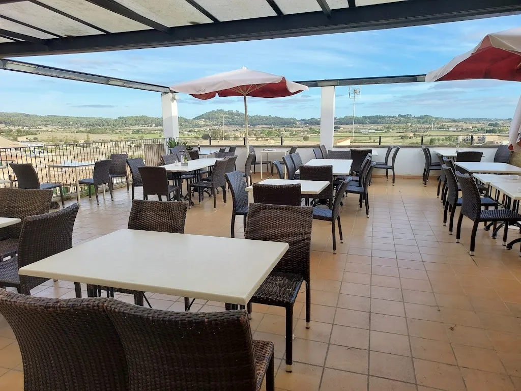 restaurant xorri restaurant in Montuïri