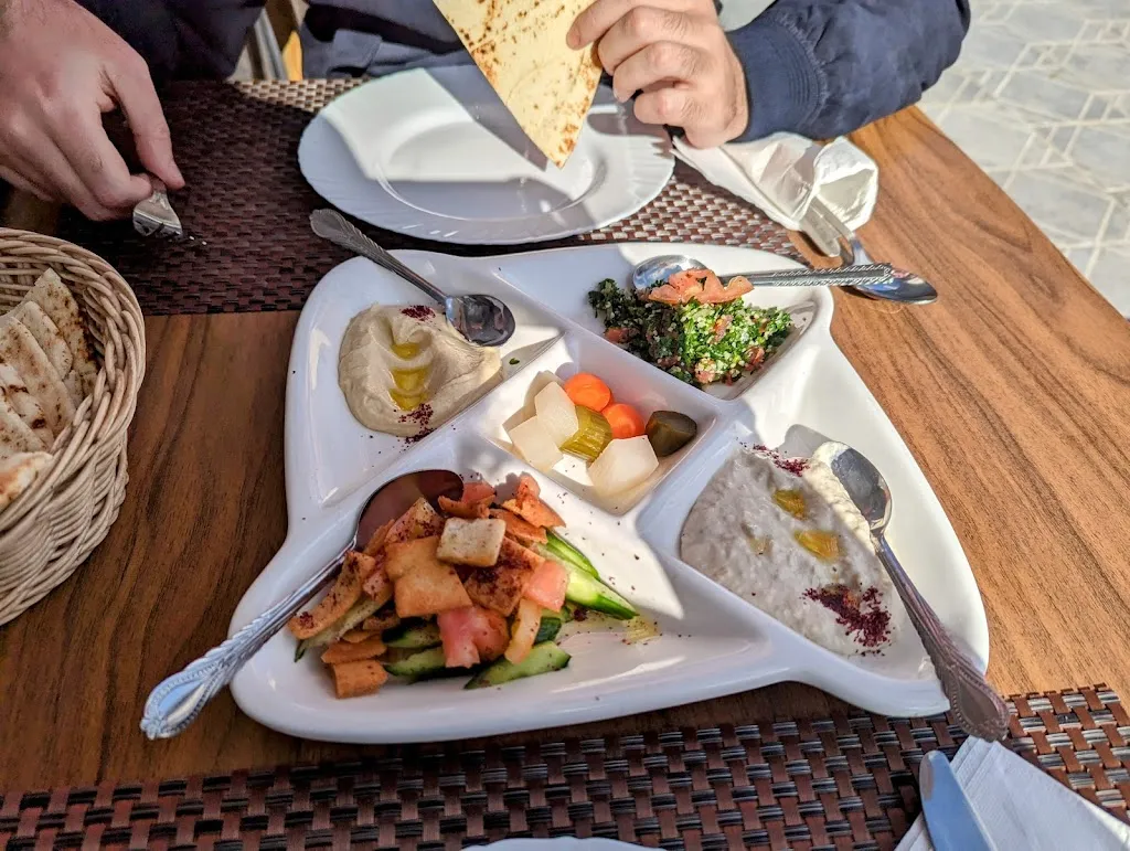 Menu_Palm Court Restaurant & Cafe_Petra_image_5