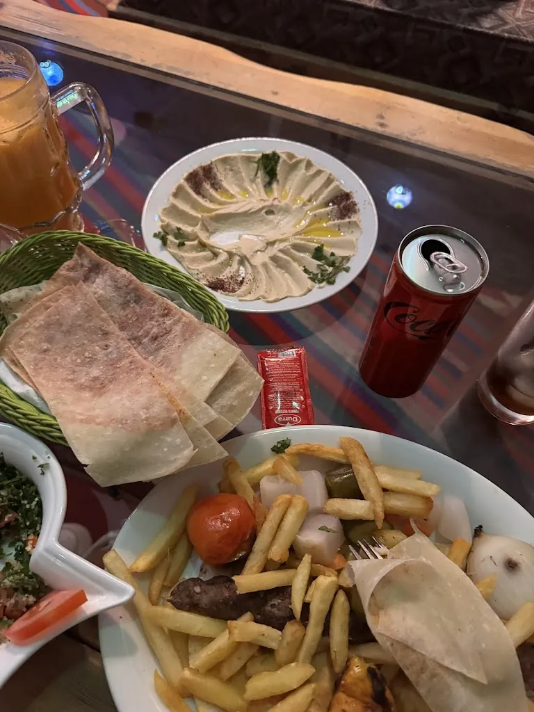 Philipp Mayer_Time Out_Petra_review