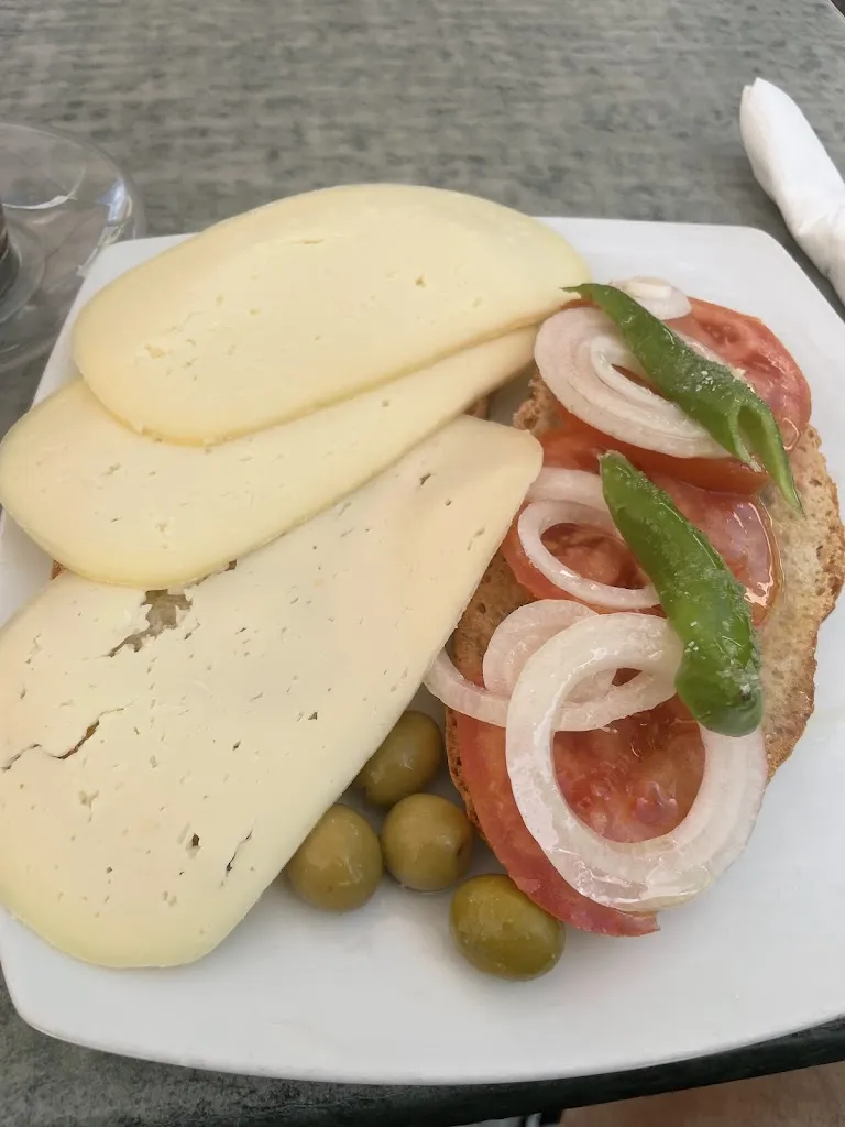 Kevin Wilson_Ca na Bel_Petra_review