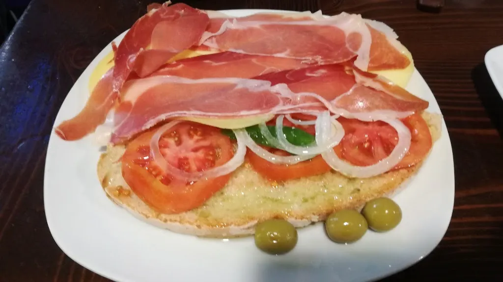 Ca na Bel_Petra_slider_image_3