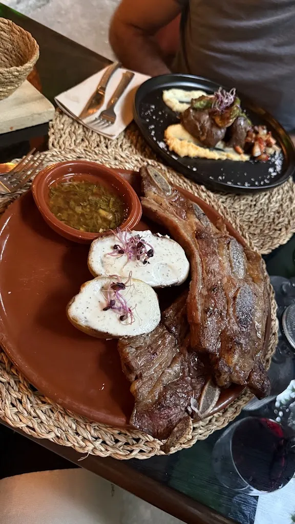 Sylwia Piech_Restaurant Ca n'Oms_Petra_review