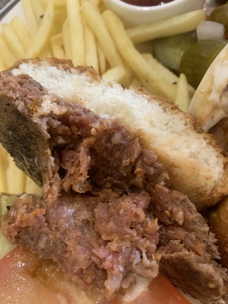 Kayla Bui_The Aloe Vera Restaurant_Petra_review