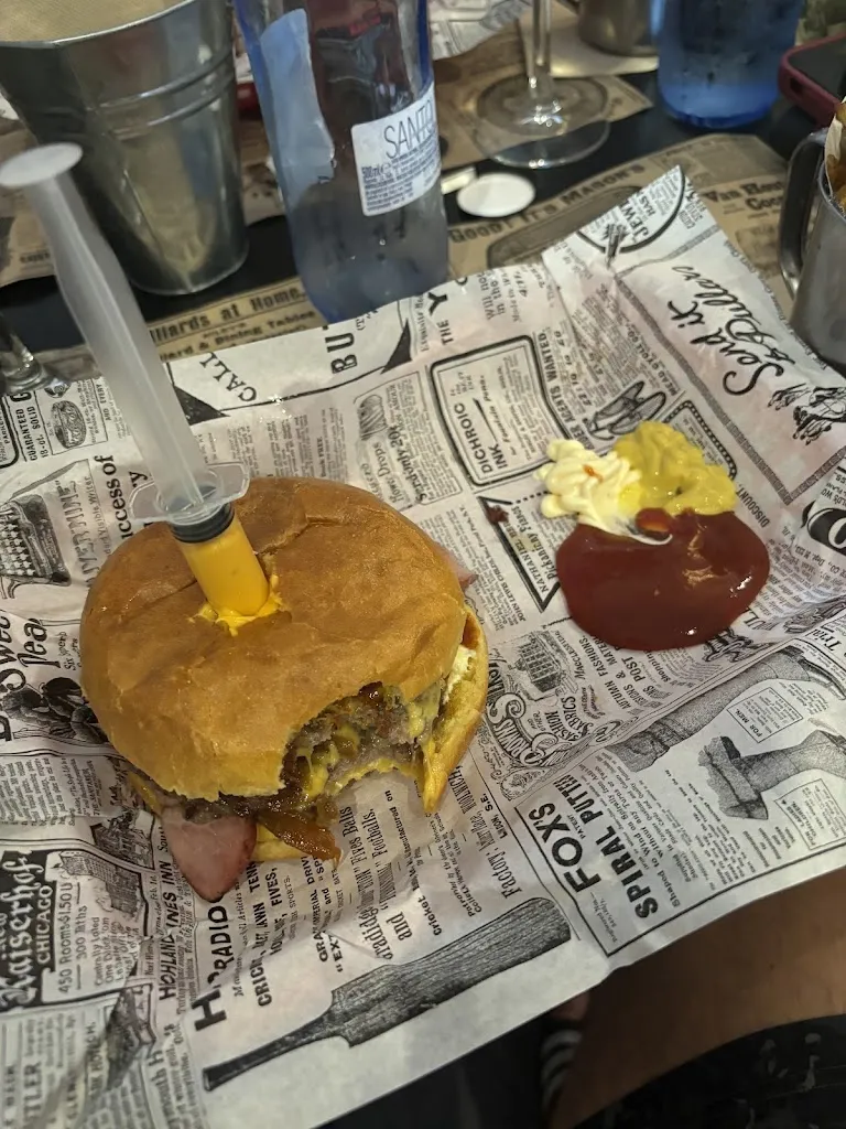 Grega Verbuč_Burger Doze_Llucmajor_recensione