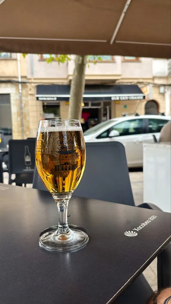 Julian Schmaljohann_Bar Ca'n Chame_Llucmajor_review