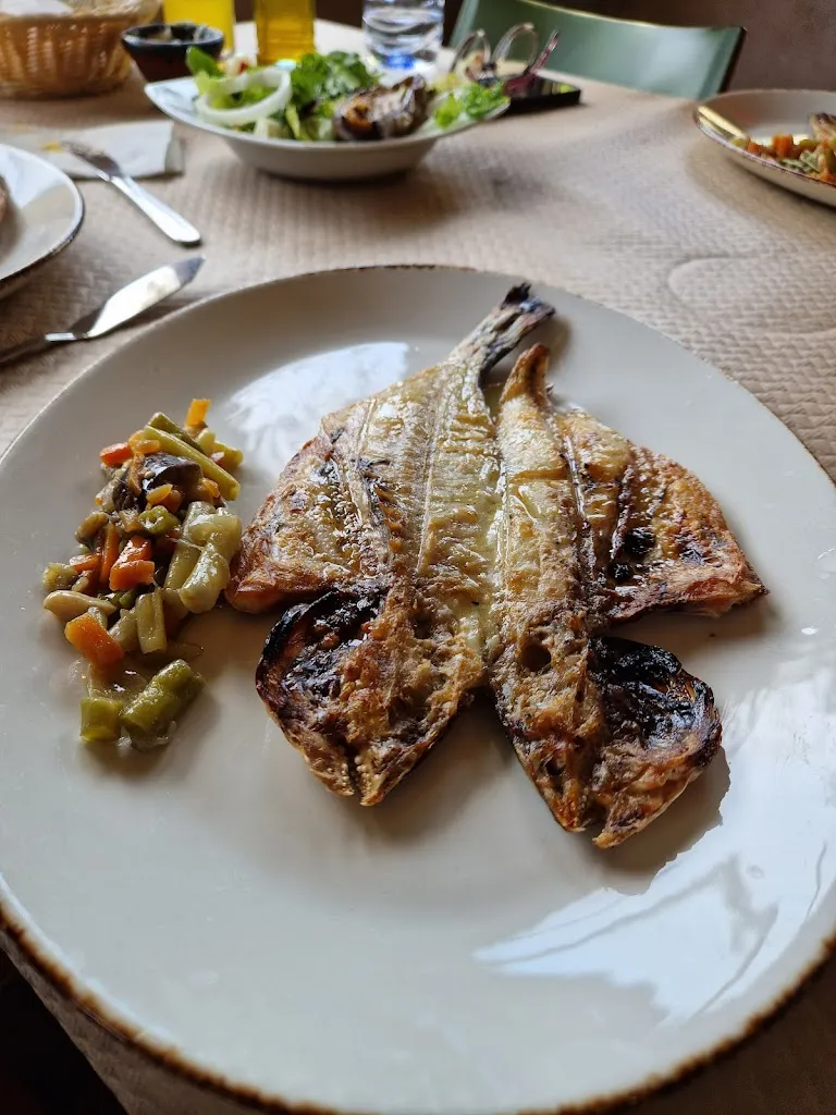 Vira Glushchenko_EL RIU_Callosa dEn Sarrià_review