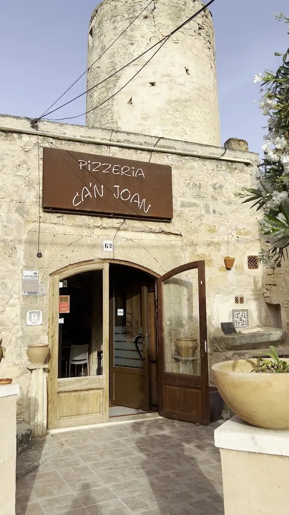 Pizzeria Can Joan_Llucmajor_slider_image_2