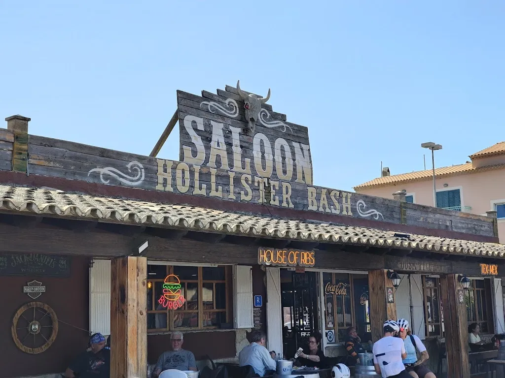 Hollister Bash Saloon restaurant in Llucmajor